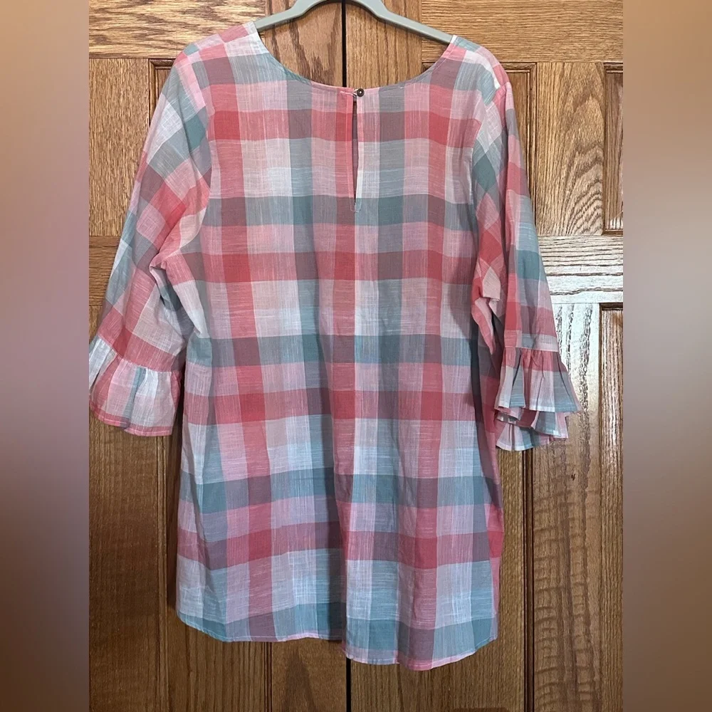 Bobeau Pink Gray White Plaid Lightweight Ruffle Sleeve Blouse - Picture 3 of 7